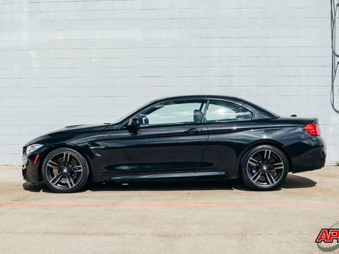 Used 2015 BMW M4 Convertible image 11
