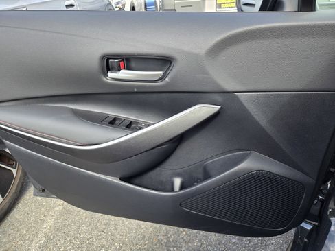 Used 2025 Toyota Corolla SE FWD image 22