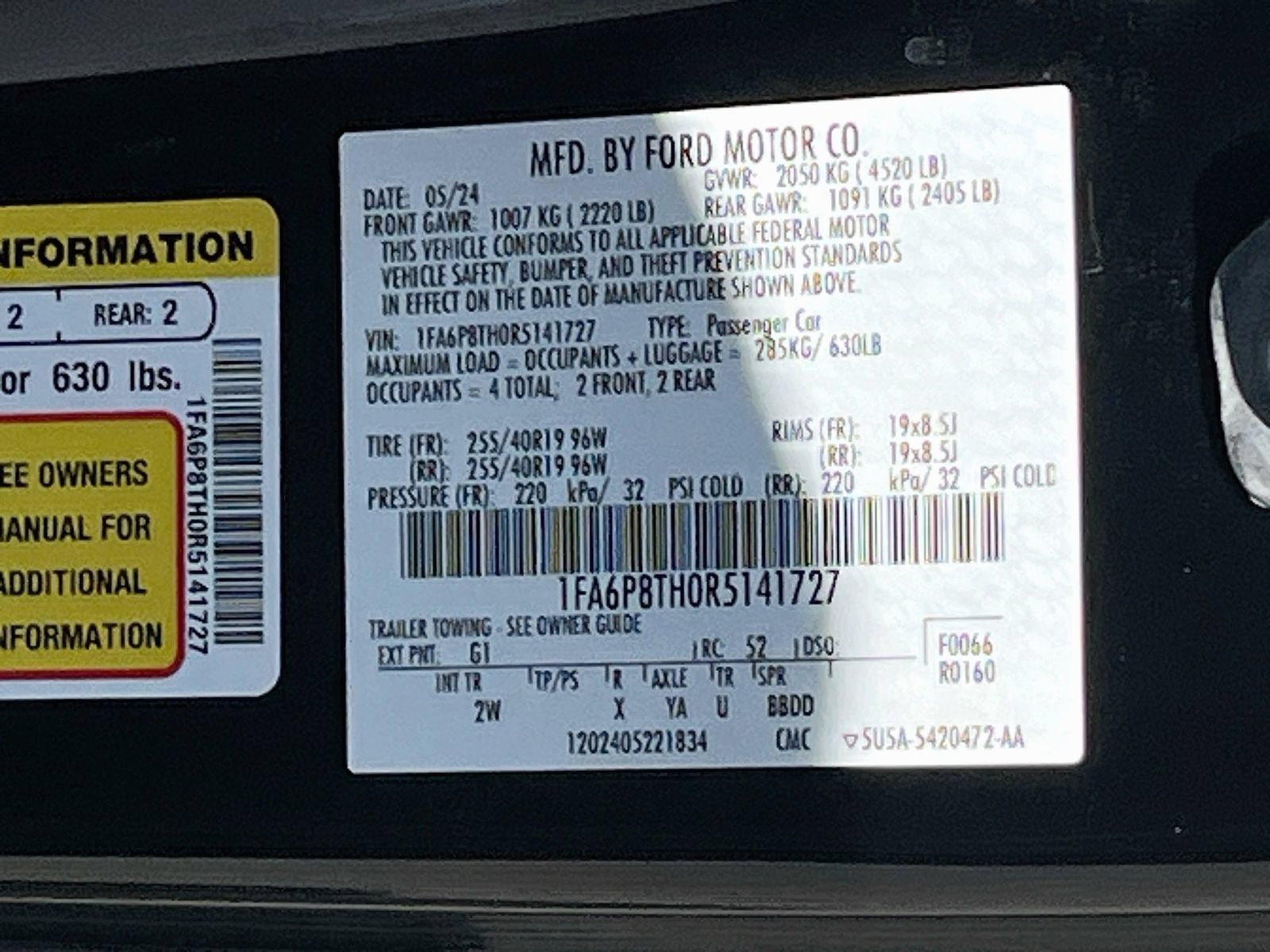Used 2024 Ford Mustang Coupe RWD image 30