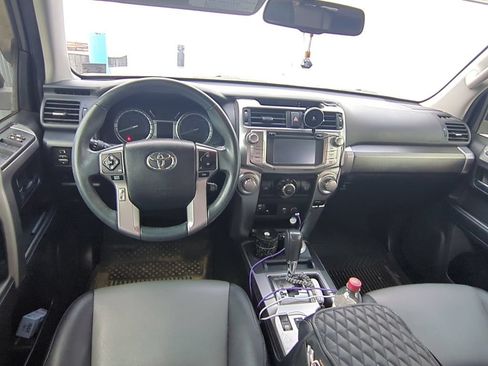 Used 2018 Toyota 4Runner SR5 Premium AWD/4WD image 7