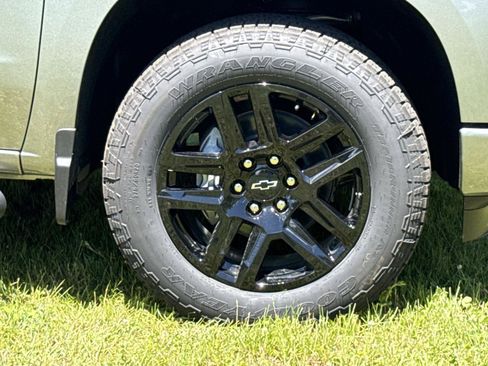 New 2026 Chevrolet Silverado 1500 RST w/ RST Select Package AWD/4WD image 9