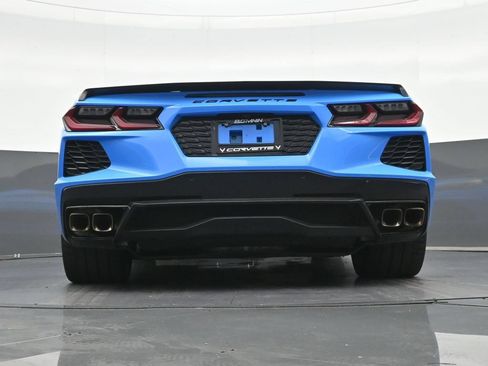 Used 2024 Chevrolet Corvette Stingray Coupe w/ Z51 Performance Package RWD image 26