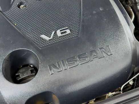 Used 2016 Nissan Maxima Platinum FWD image 41