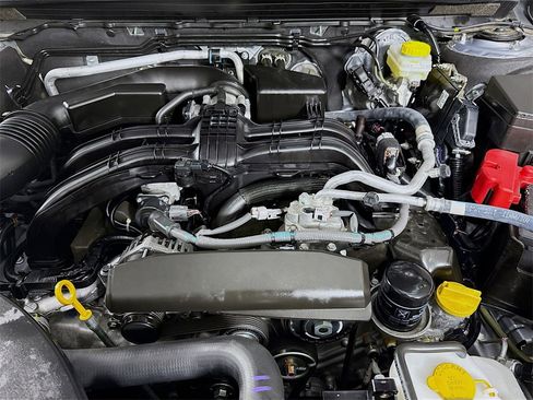 Certified 2025 Subaru Outback Limited image 37