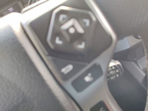 Used 2021 Toyota Tacoma TRD Sport image 26