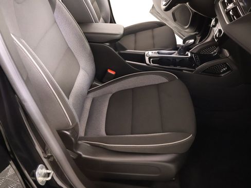 Used 2024 Chevrolet TrailBlazer LT w/ LT Cold Weather Package FWD image 13