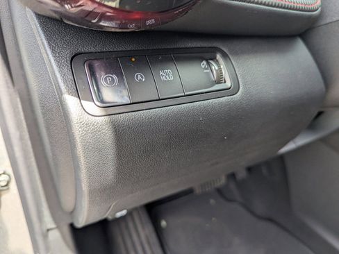 Used 2026 Chevrolet Equinox RS w/ Convenience Package III FWD image 23