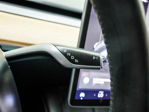 Used 2023 Tesla Model 3 Standard Range RWD image 36