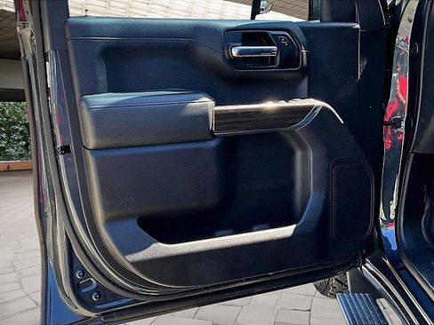 Used 2020 Chevrolet Silverado 1500 LT w/ Texas Edition image 17