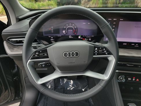 New 2026 Audi Q5 Premium AWD/4WD image 31