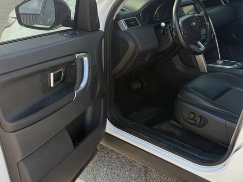 Used 2016 Land Rover Discovery Sport SE AWD/4WD image 22