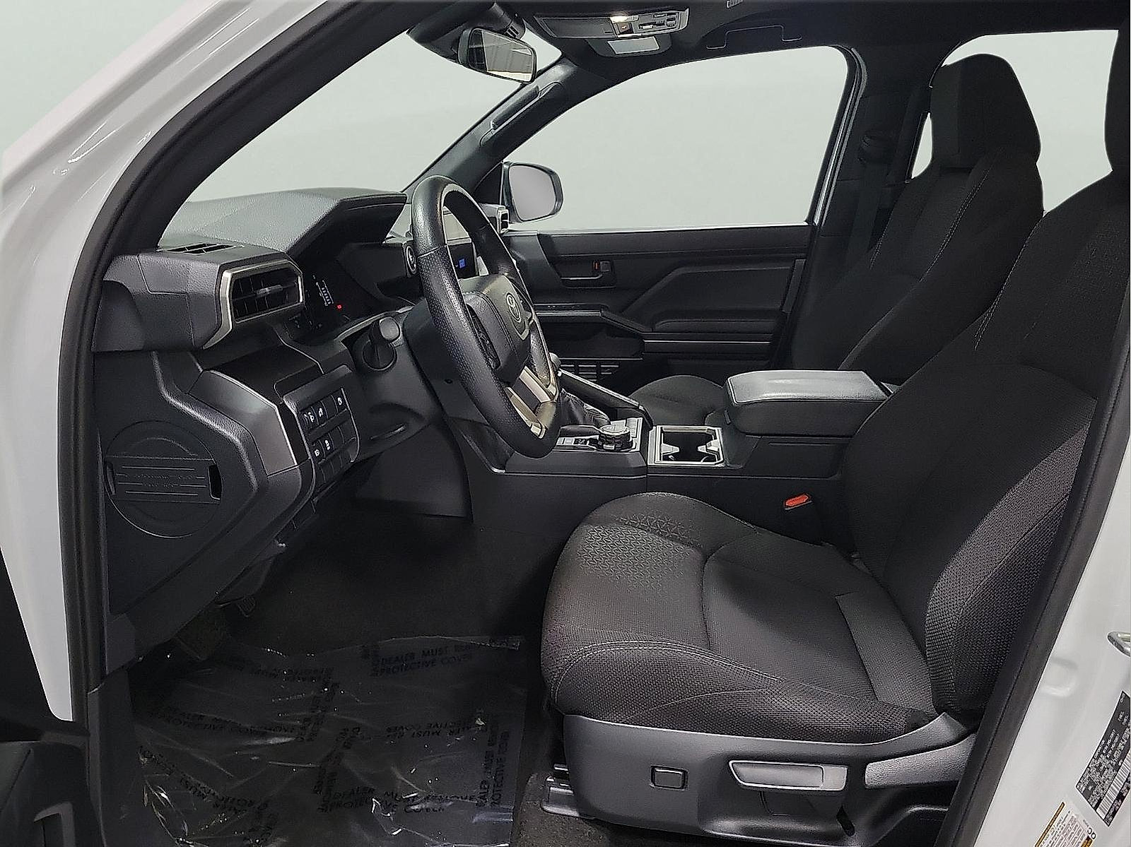 Certified 2025 Toyota 4Runner SR5 AWD/4WD image 11