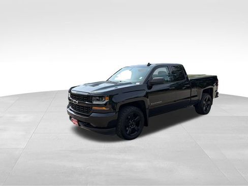 Used 2016 Chevrolet Silverado 1500 W/T w/ Black Out Edition AWD/4WD image 7