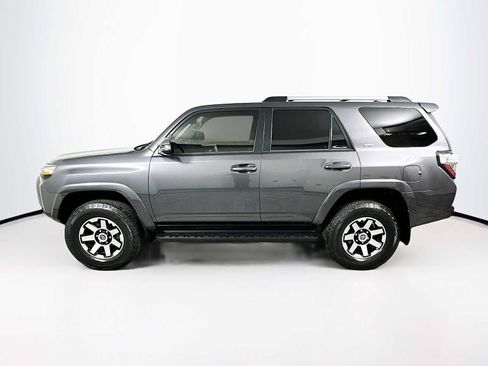 Used 2021 Toyota 4Runner SR5 Premium w/ Moonroof Package AWD/4WD image 2