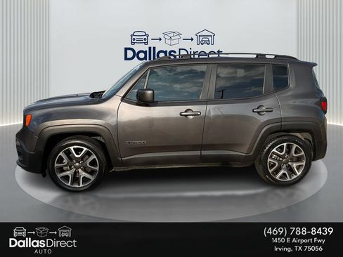 Used 2018 Jeep Renegade Latitude FWD image 9