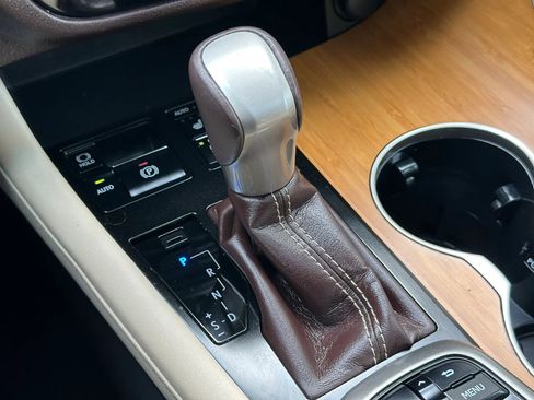 Used 2017 Lexus RX 350 FWD w/ Premium Package image 36