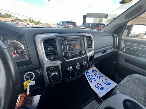 Used 2017 RAM 1500 Big Horn AWD/4WD image 25