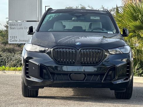 New 2026 BMW X5 xDrive50e w/ M Sport Package AWD/4WD image 8