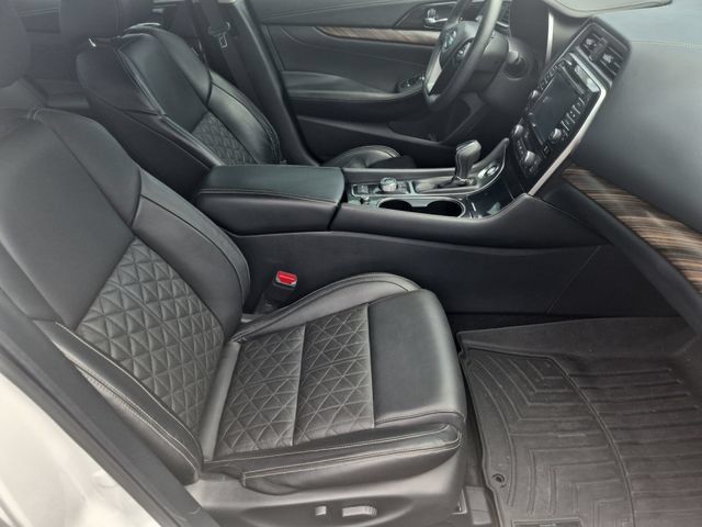 Used 2017 Nissan Maxima Platinum FWD image 25