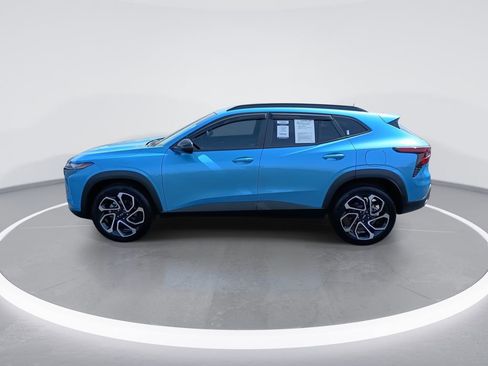 Used 2025 Chevrolet Trax RS w/ Sunroof Package image 5