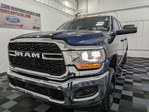 Used 2020 RAM 2500 Tradesman w/ Safety Group image 3
