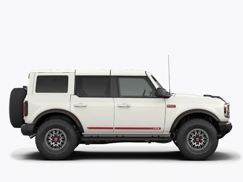 New 2026 Ford Bronco Outer Banks image 5