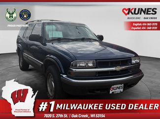 Used 2001 Chevrolet Blazer LT AWD/4WD video 1