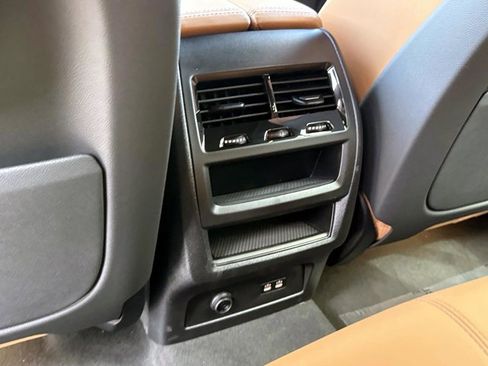 New 2026 BMW X5 xDrive50e w/ M Sport Package AWD/4WD image 16