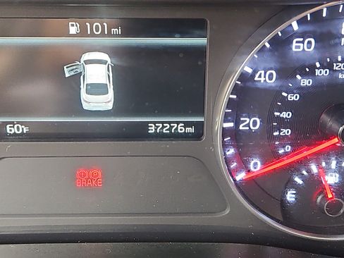 Used 2023 Kia Forte GT FWD image 6