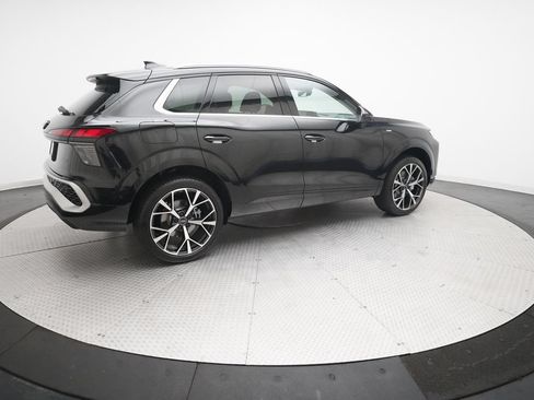 New 2026 Audi Q3 quattro 2.0T AWD/4WD image 35