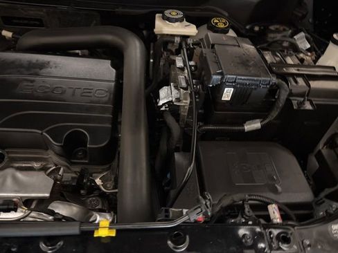 Used 2023 Chevrolet Equinox RS w/ LPO, Floor Liner Package image 25