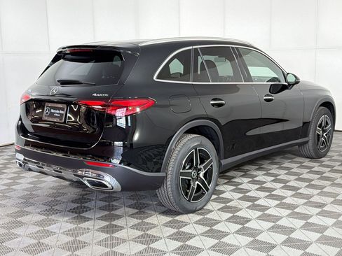 Used 2026 Mercedes-Benz GLC 300 4MATIC image 9