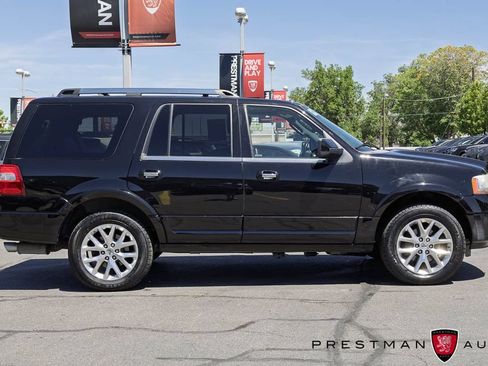 Used 2017 Ford Expedition Limited w/ Equipment Group 301A AWD/4WD image 22