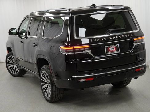 Certified 2024 Jeep Grand Wagoneer Series III w/ Rear Seat Video Group 1 image 14