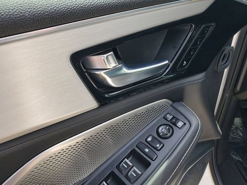 Used 2023 Acura MDX FWD w/ Technology Package image 23