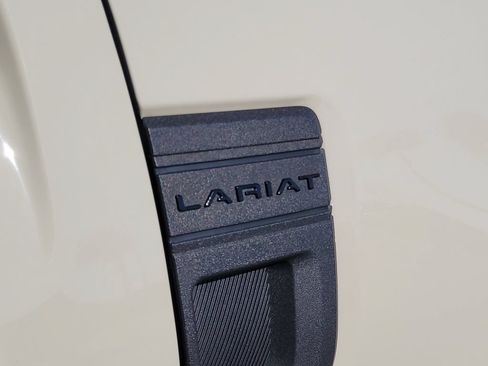 Used 2025 Ford Maverick Lariat w/ Black Appearance Package AWD/4WD image 6