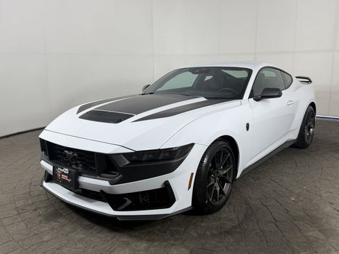 Used 2024 Ford Mustang Dark Horse RWD image 3