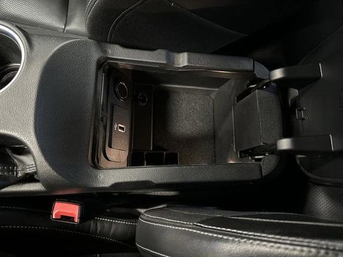 Used 2022 Ford Mustang GT Premium w/ GT Performance Package image 18