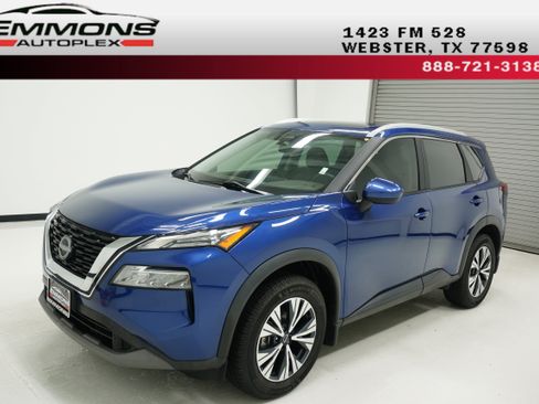 Used 2023 Nissan Rogue SV w/ SV Premium B Package FWD image 1