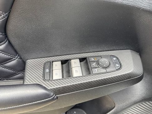 Used 2023 Mitsubishi Outlander SEL AWD/4WD image 22