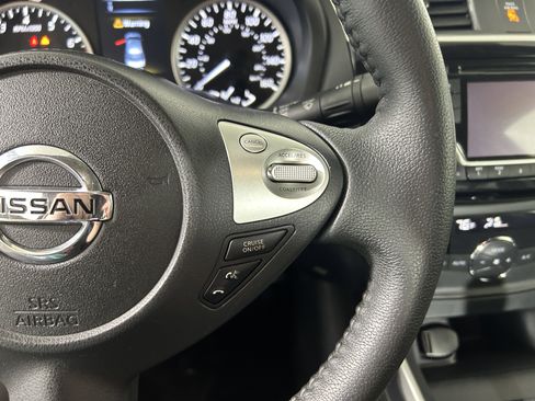 Used 2018 Nissan Sentra SV image 15