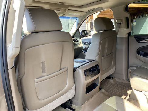 Used 2016 Chevrolet Suburban LTZ AWD/4WD image 16