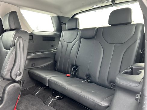 Used 2020 Hyundai Palisade SEL w/ Premium Package image 12