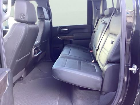 Used 2023 GMC Sierra 2500 Denali w/ Denali Ultimate Package image 16