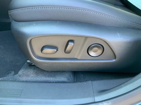 New 2026 Chevrolet Equinox LT w/ Convenience Package II image 27