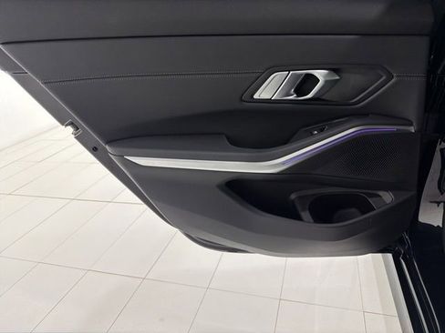 Used 2021 BMW 330i Sedan w/ Premium Package RWD image 15