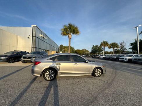 Used 2022 Honda Civic LX image 27