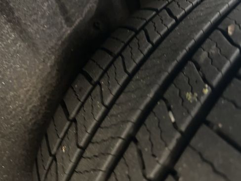 Used 2021 Toyota RAV4 LE image 13