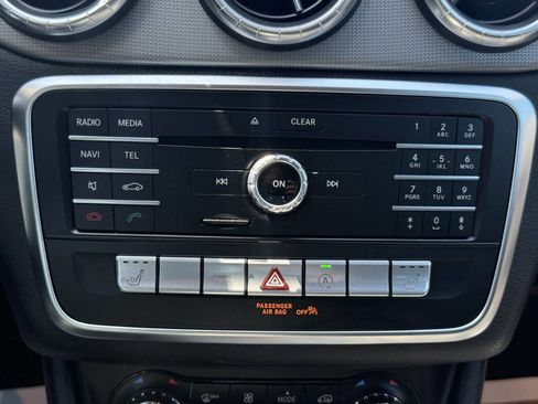 Used 2018 Mercedes-Benz CLA 250 image 19