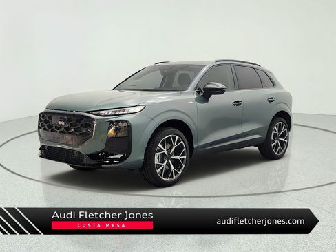 New 2026 Audi Q3 quattro 2.0T AWD/4WD image 1